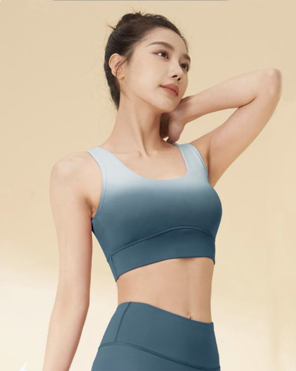 Women's Seamless Padded Sports Bra