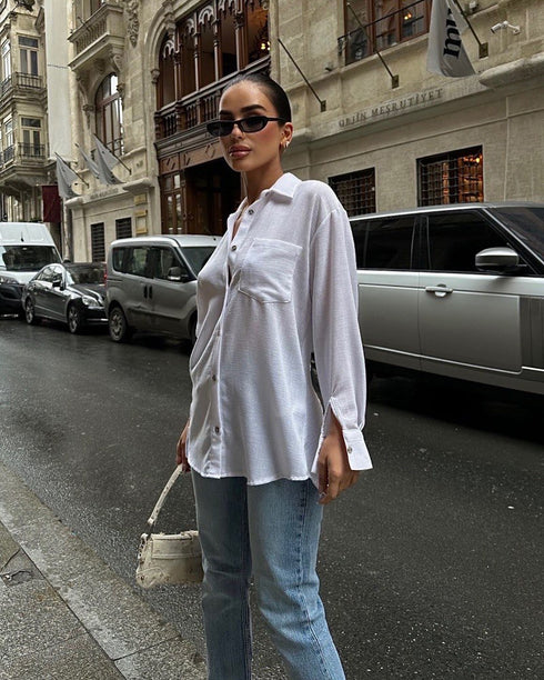 STYLE-White-Backless Shirt