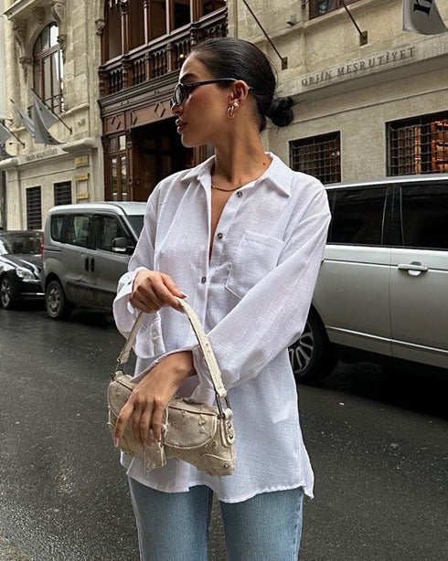STYLE-White-Backless Shirt
