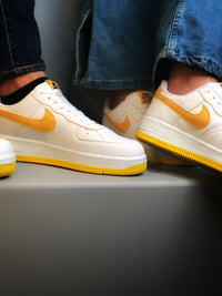 NIKE AIR FORCE 1 07 SHOES