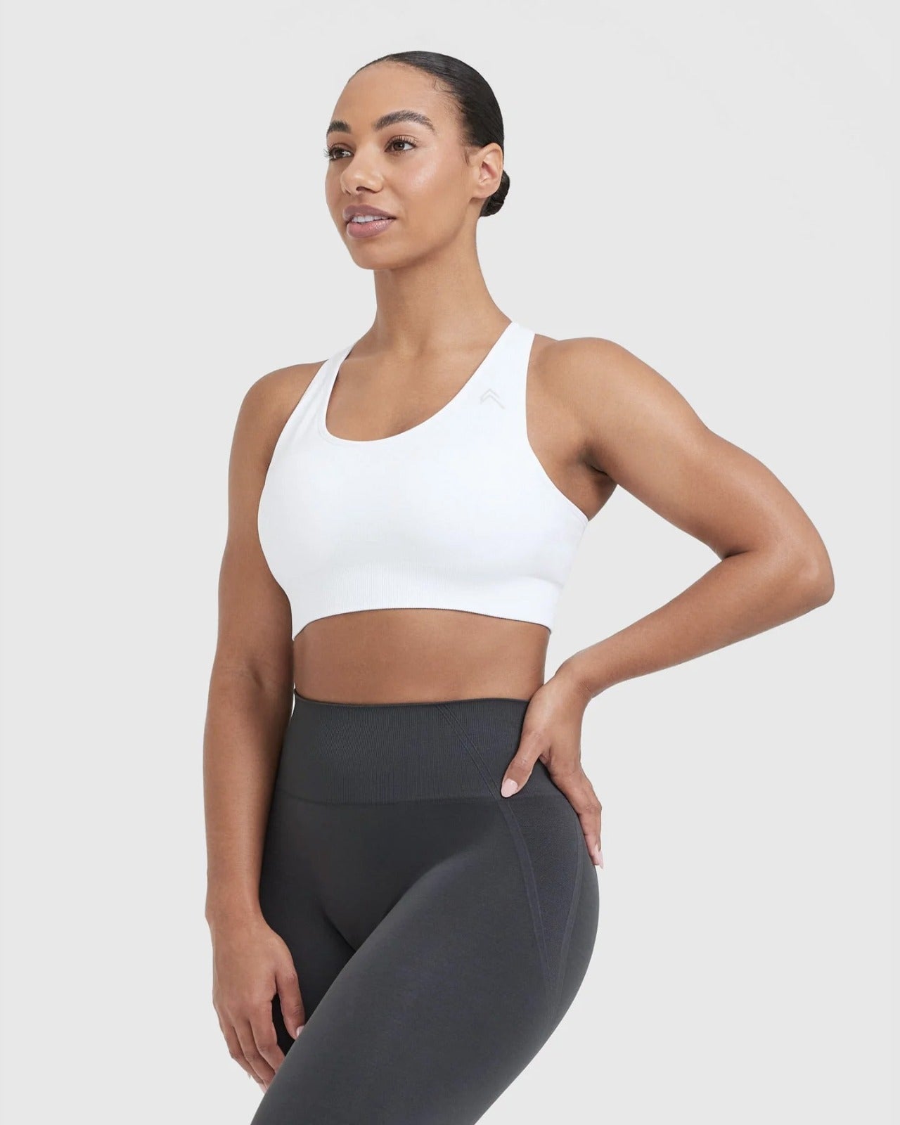 SEAMLESS 2.0 BRANDED BRA