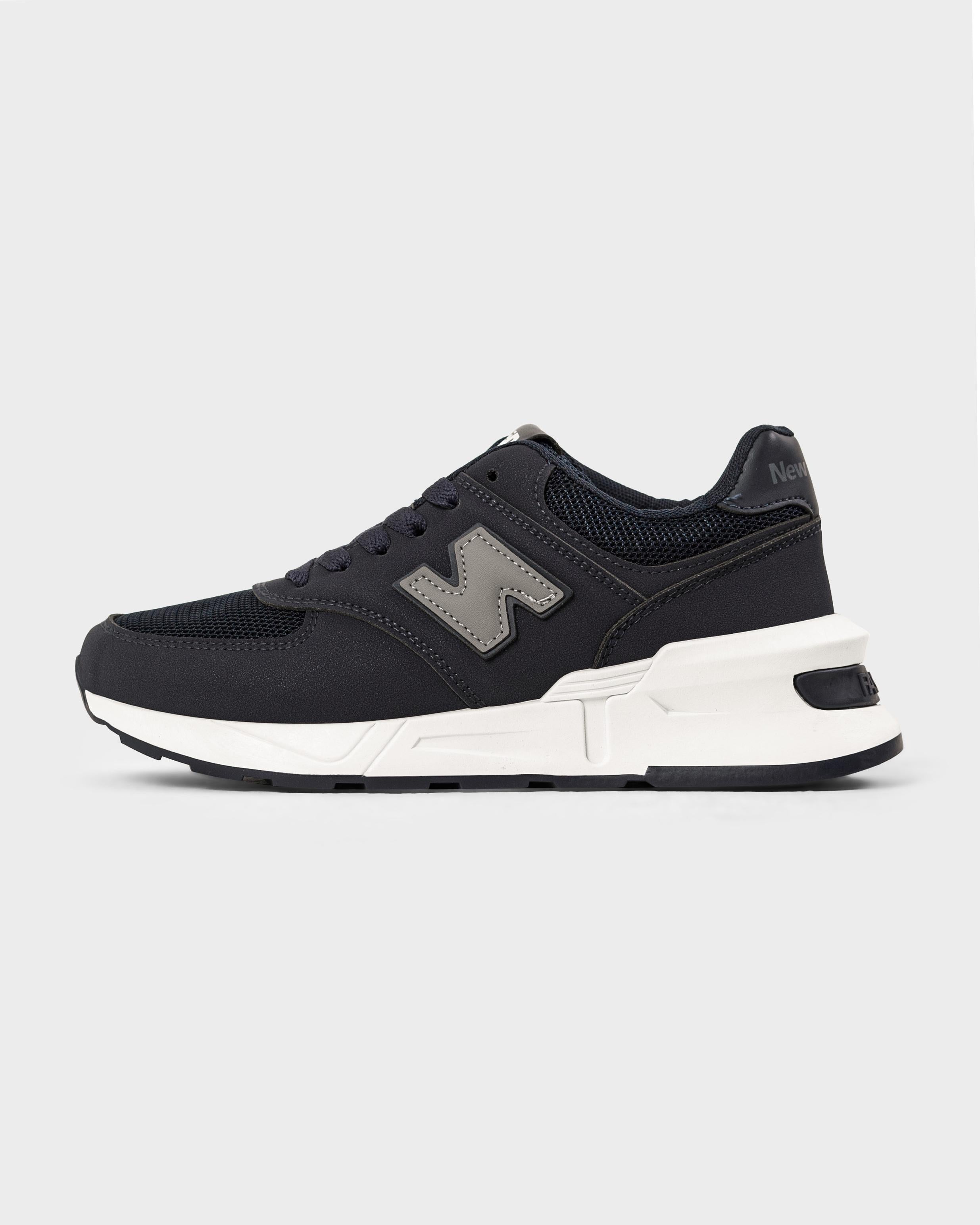 NEW BALANCE 997 RUNNING SHOES