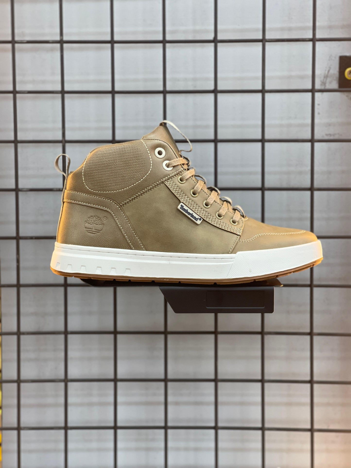 TIMBERLAND MID-CUT SNEAKER