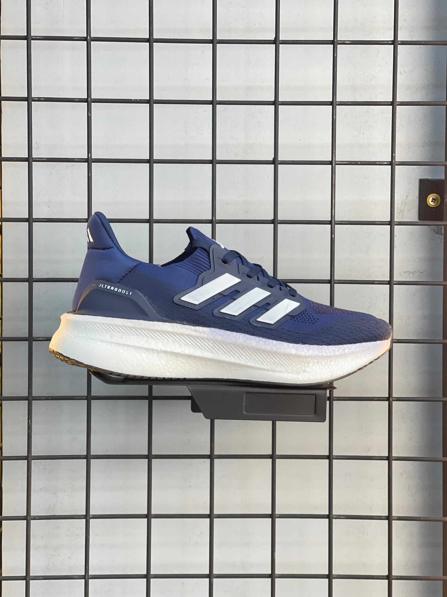 ADIDAS ULTRABOOST 02 SHOES