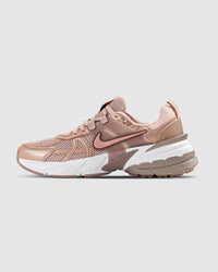 FLIGHT MOTION 02 RUNNERS