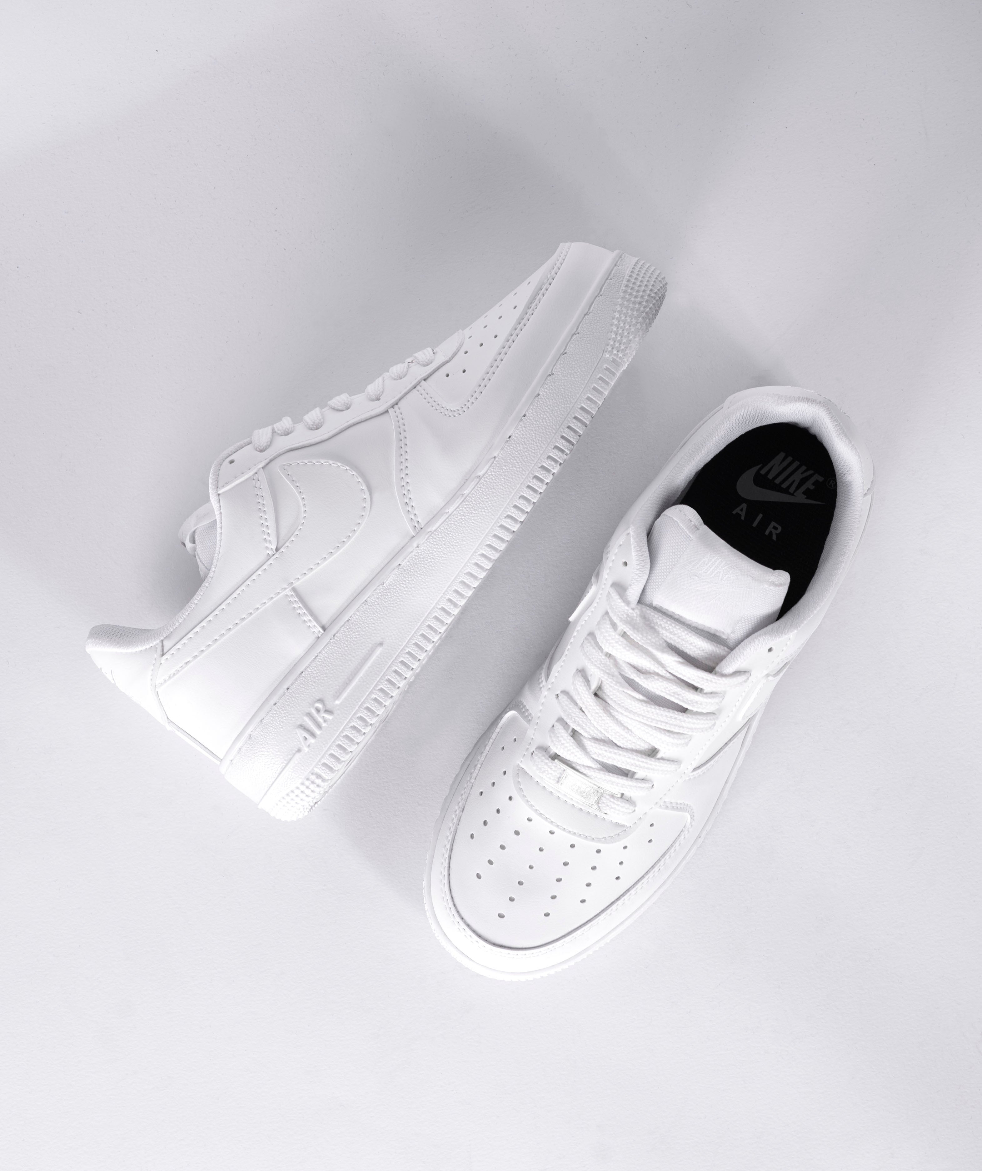 NIKE AIR FORCE 01 BASIC SHOES "OUTLET"