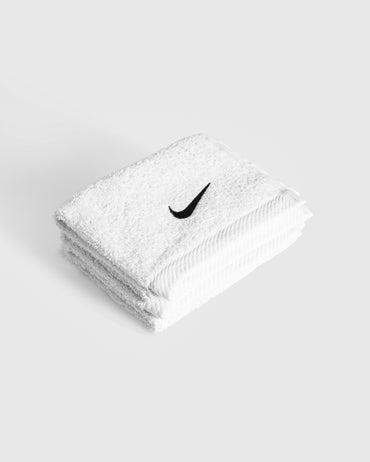 NIKE TRAINING TOWEL "SALE"