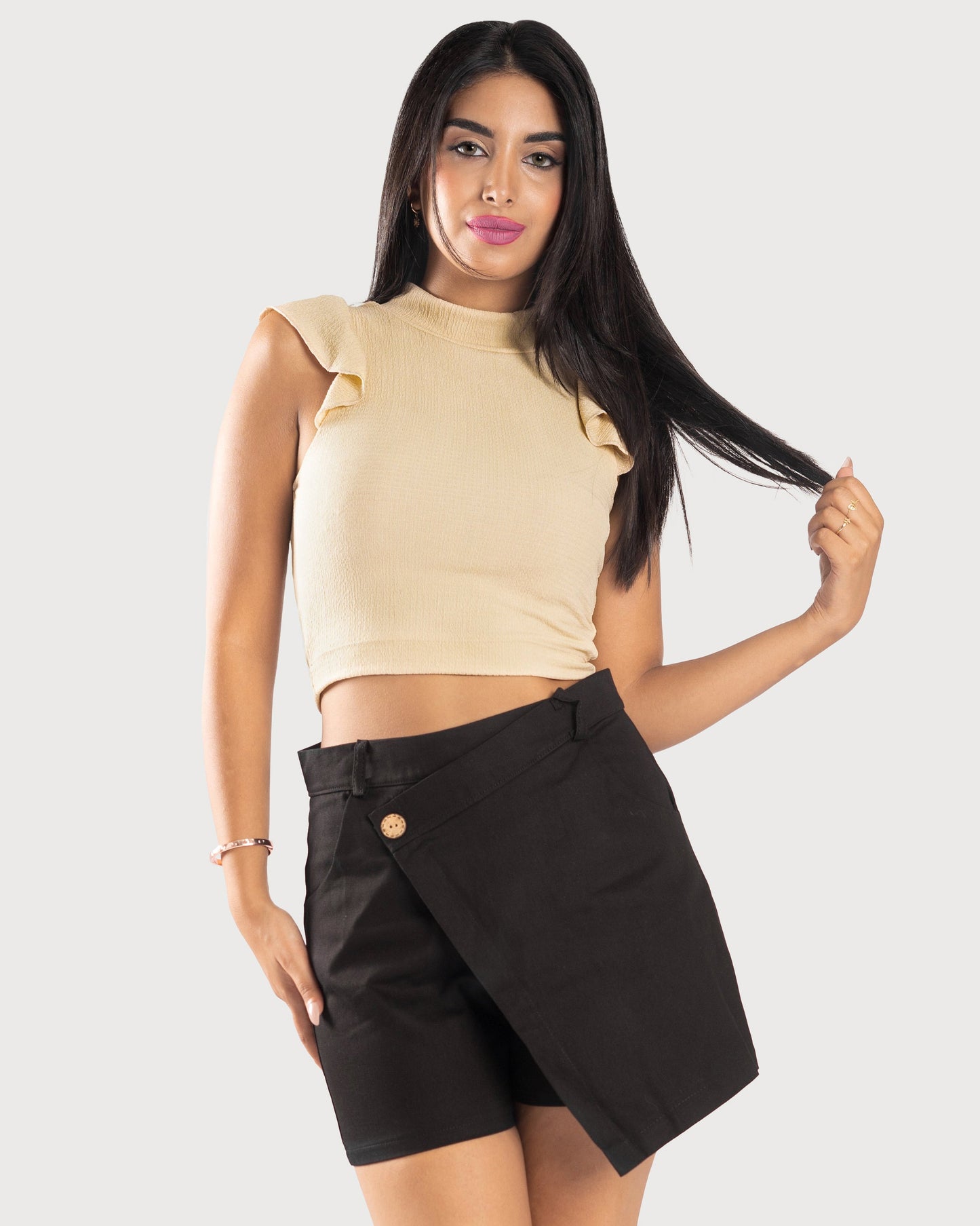 STYLE-Beige-Caramello Crop Top