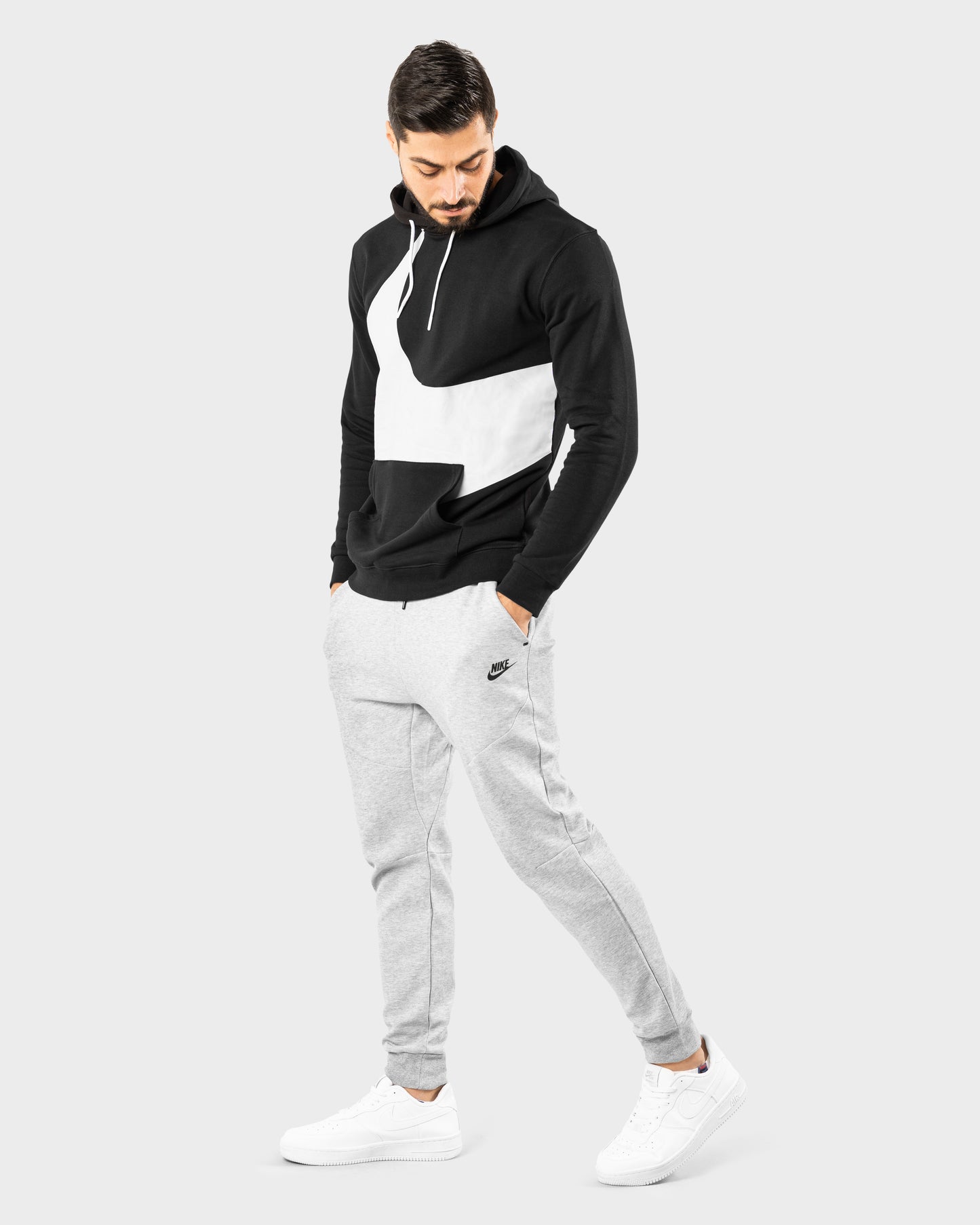 NIKE SEMI-BRUSHED SWOOSH HOODIES