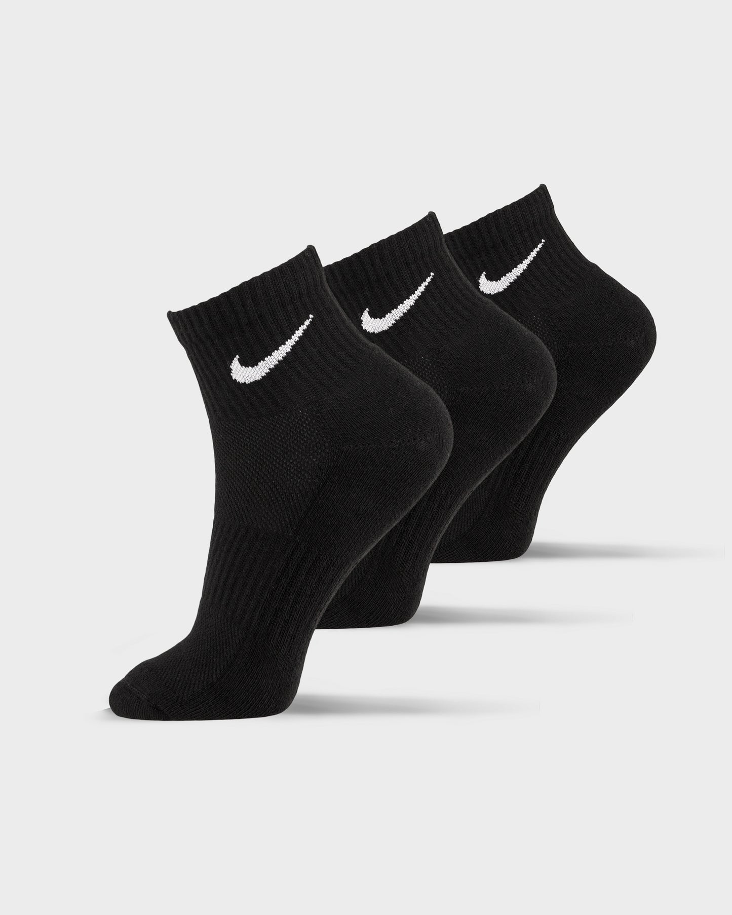 NIKE CUSHION QUARTER SOCKS