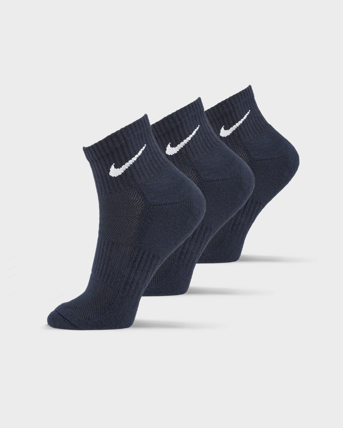 NIKE CUSHION QUARTER SOCKS