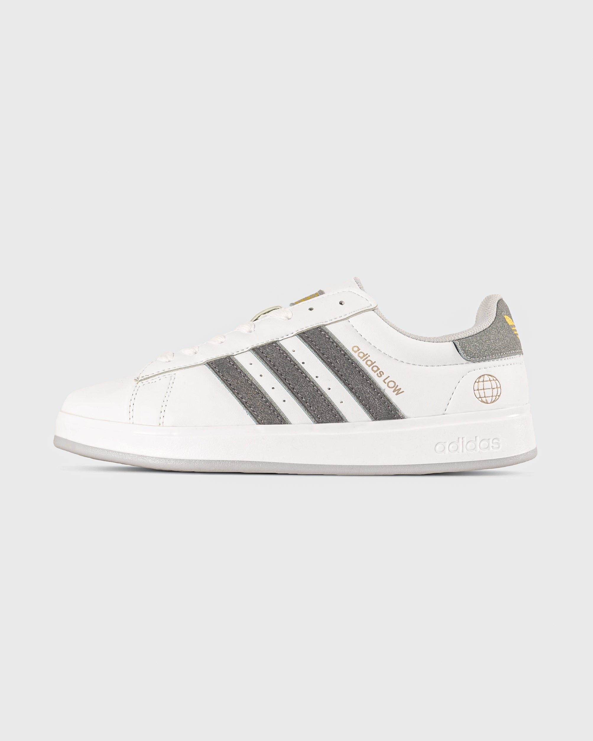 ADIDAS GLOBE LEATHER SHOES Hashtag Sportswear Shoes