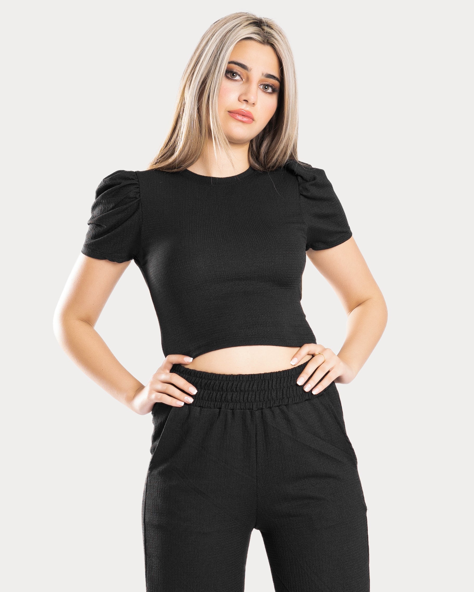 STYLE-Black-Puffy Crop Top