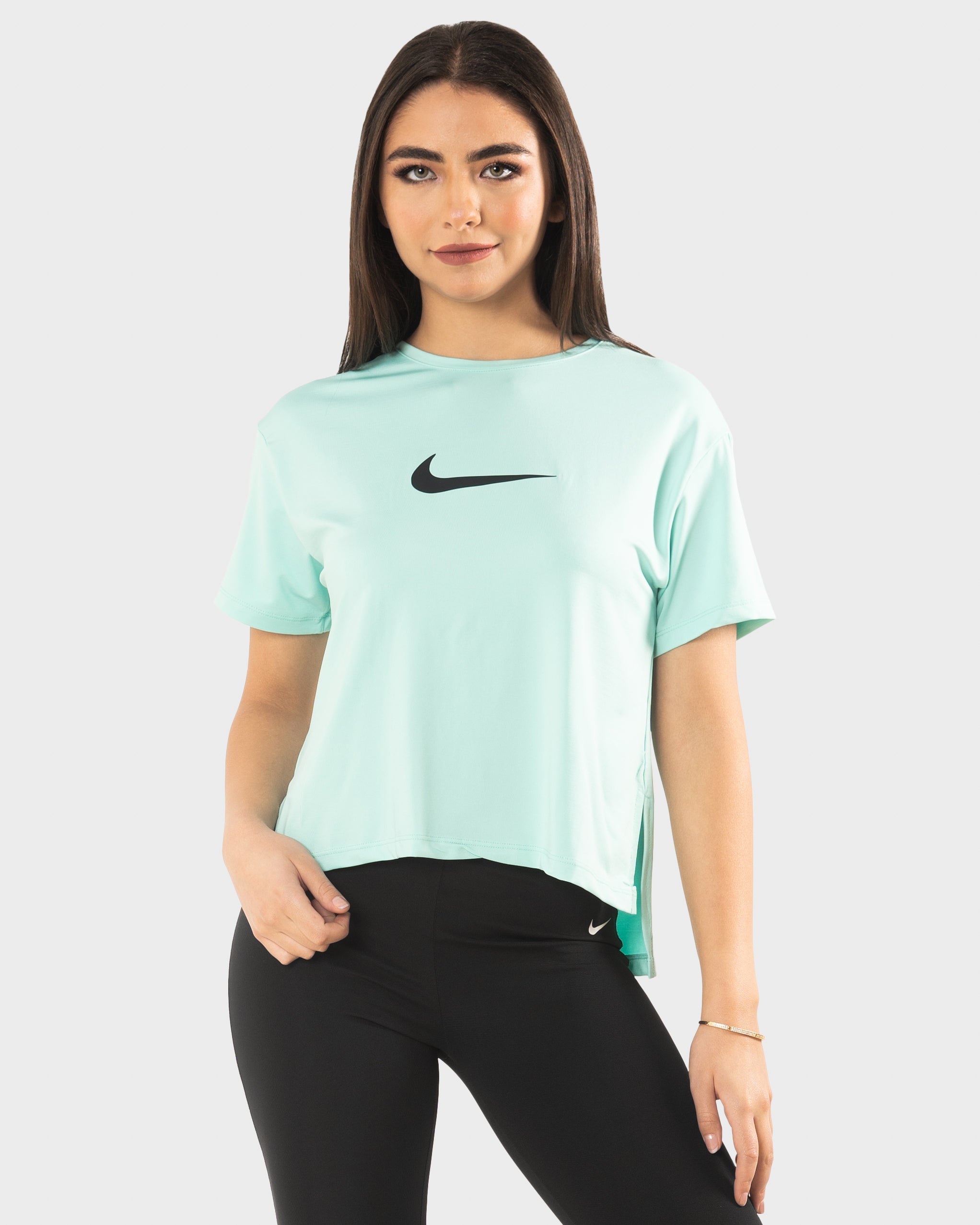 NIKE COMPETE T-SHIRT "SALE"