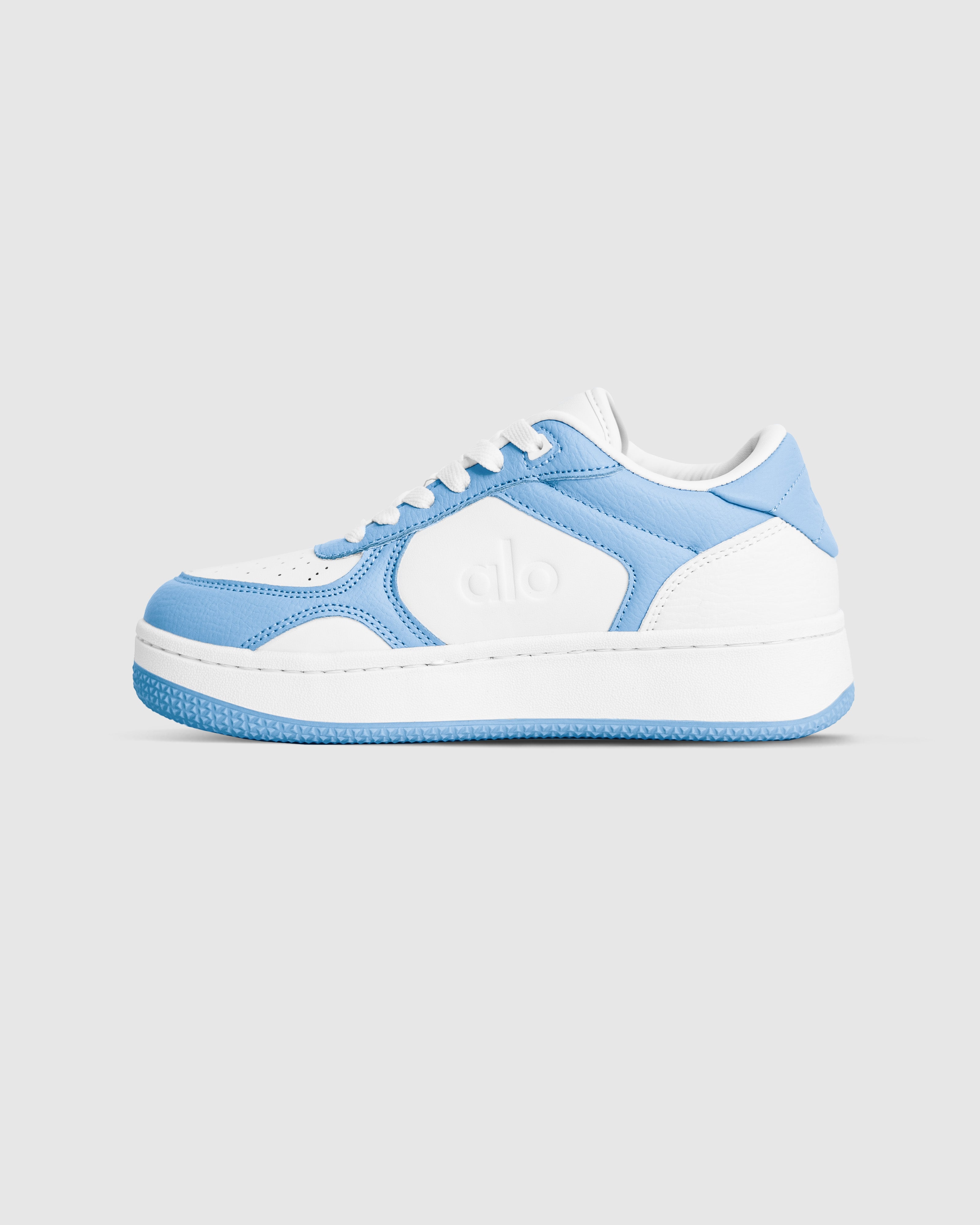 ALO RECOVERY MODE SNEAKER