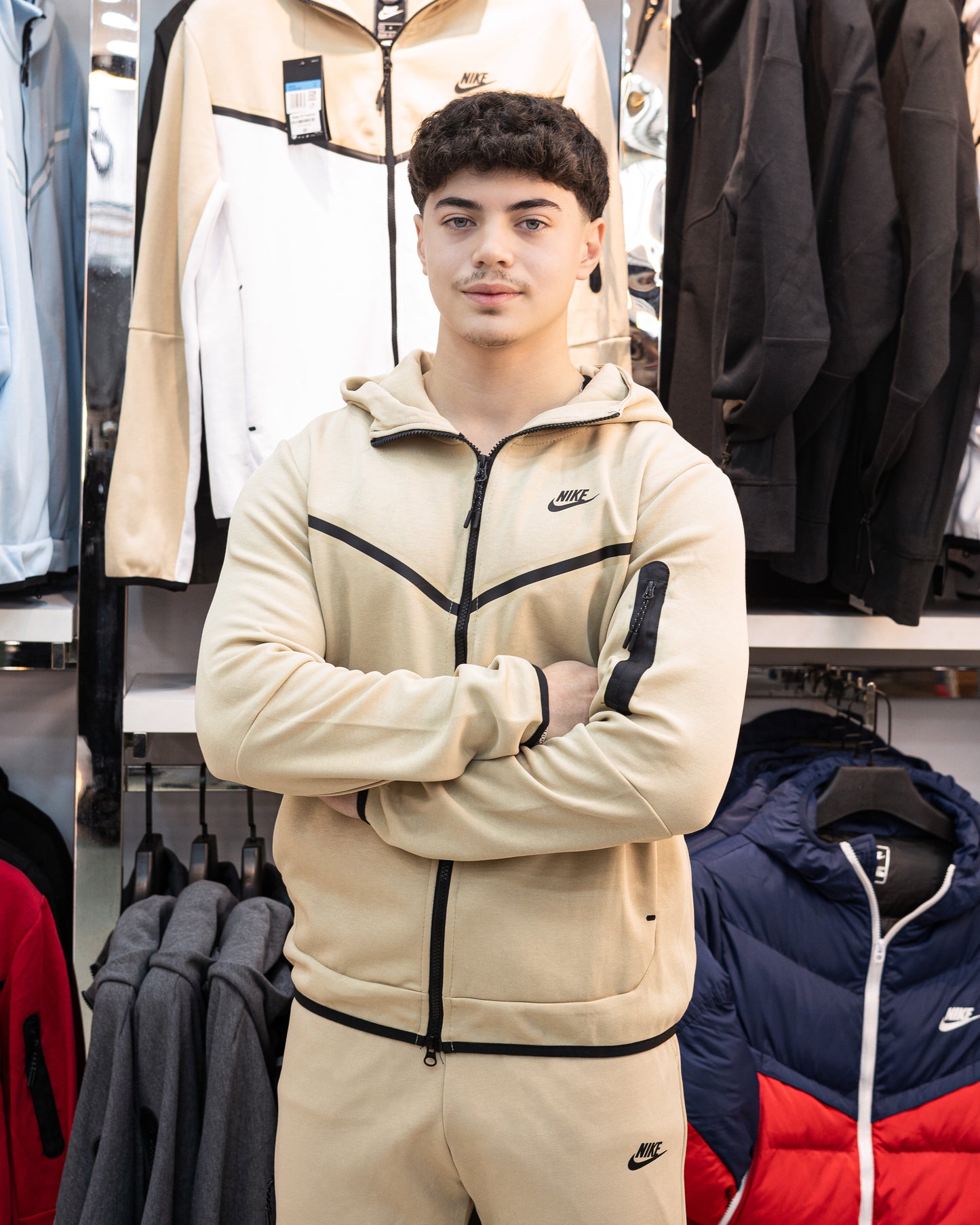 MEN'S FULL-ZIP TRACKSUIT