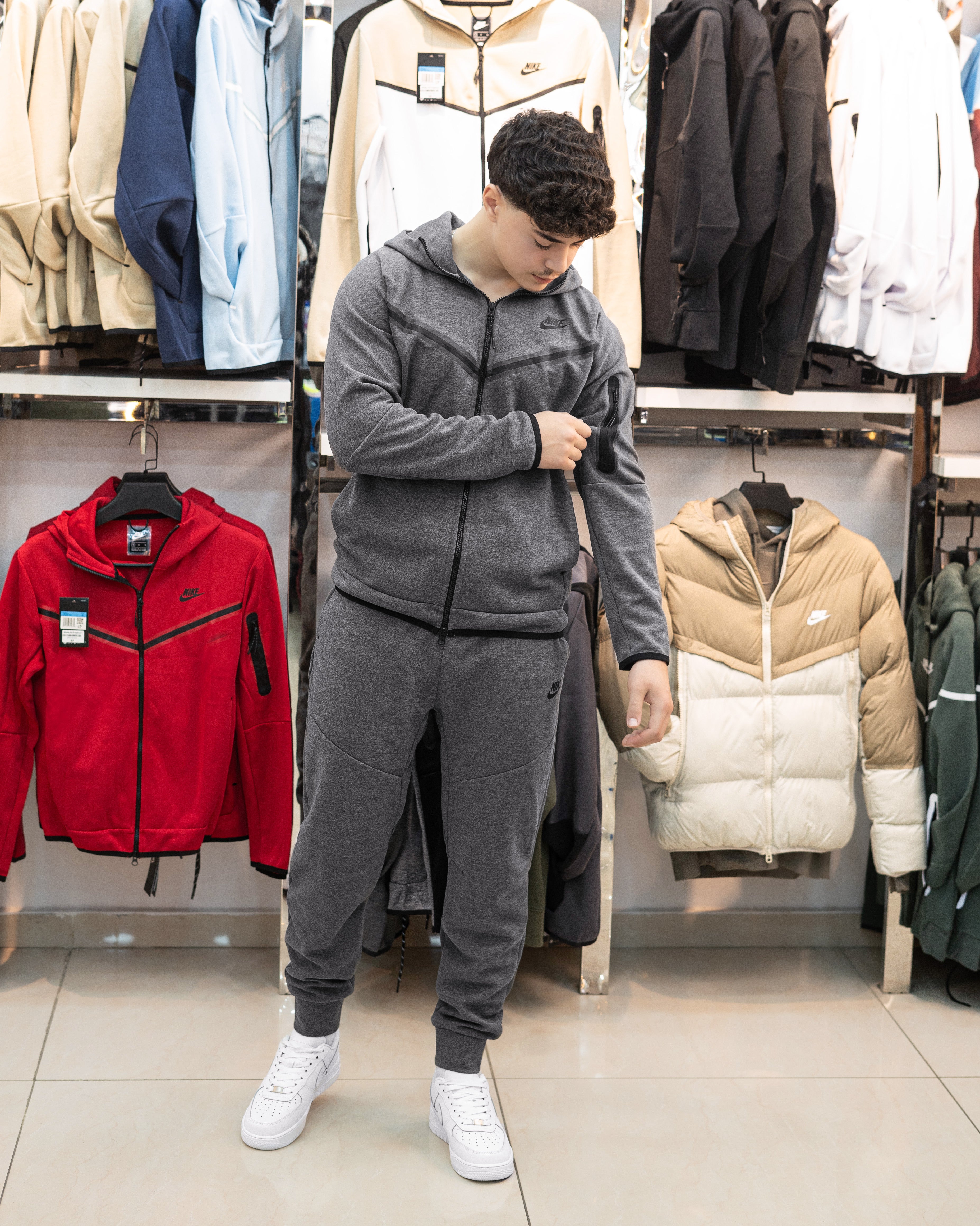 MEN'S FULL-ZIP TRACKSUIT