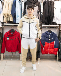 MEN'S FULL-ZIP TRACKSUIT