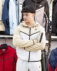 MEN'S FULL-ZIP TRACKSUIT