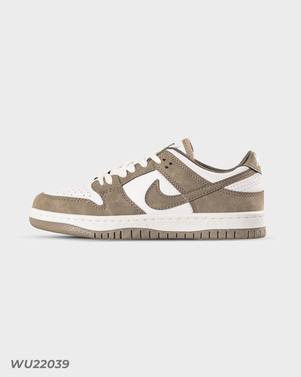 NIKE DUNK LOW SHOES Hashtag Official Store