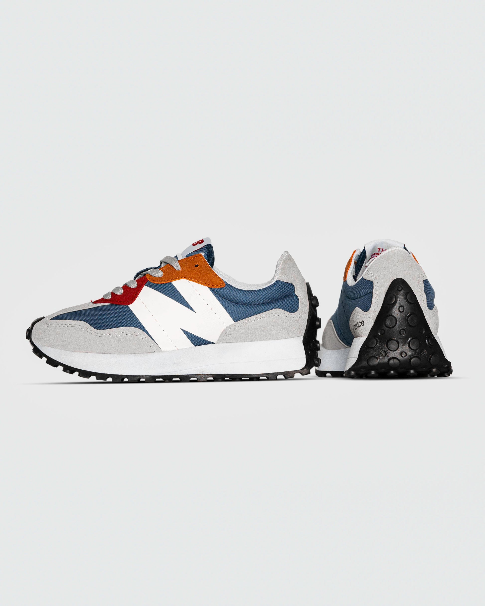 NEW BALANCE 327 RETRO SNEAKERS (8322255257881)