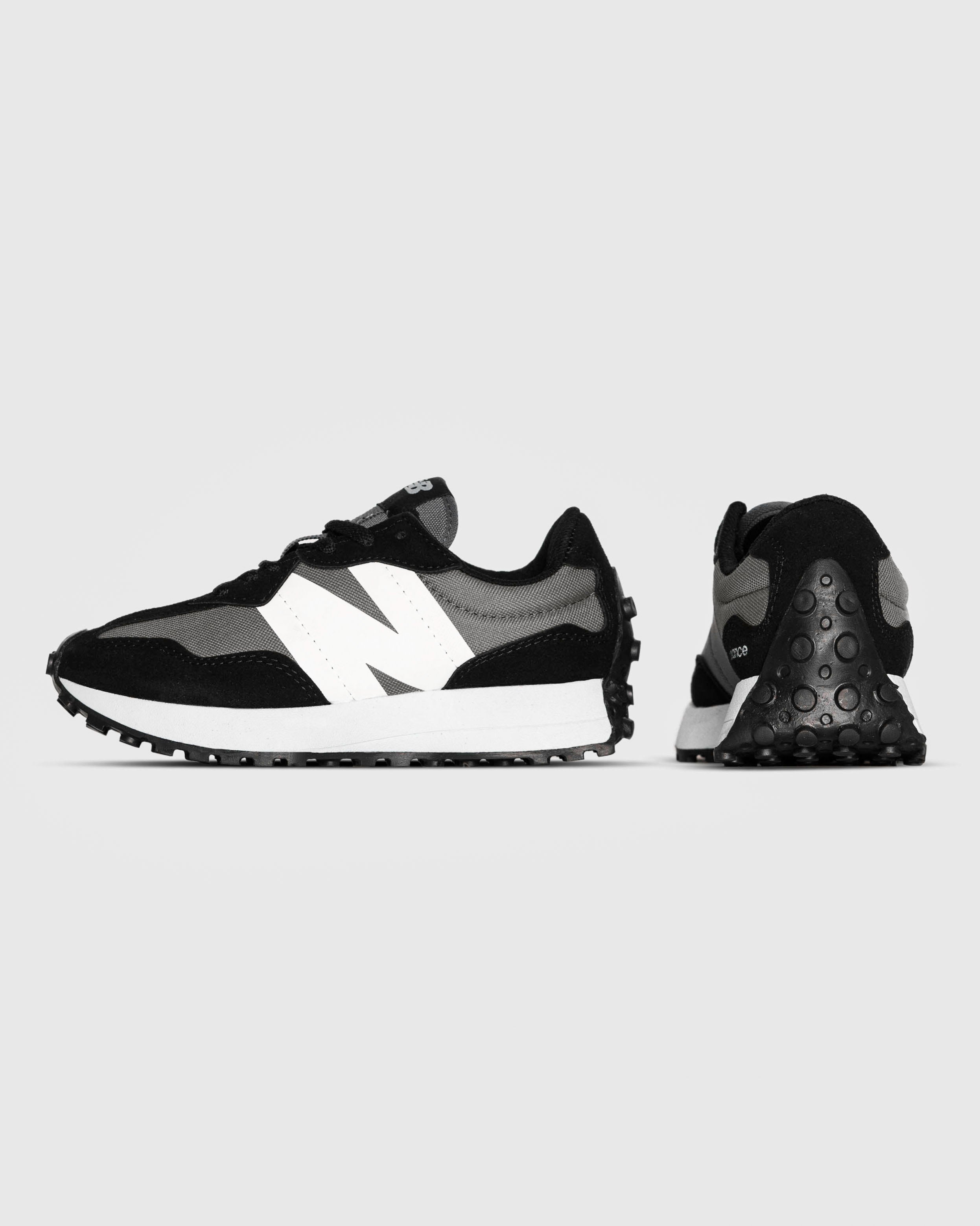 NEW BALANCE 327 RETRO SNEAKERS (8315430109465)