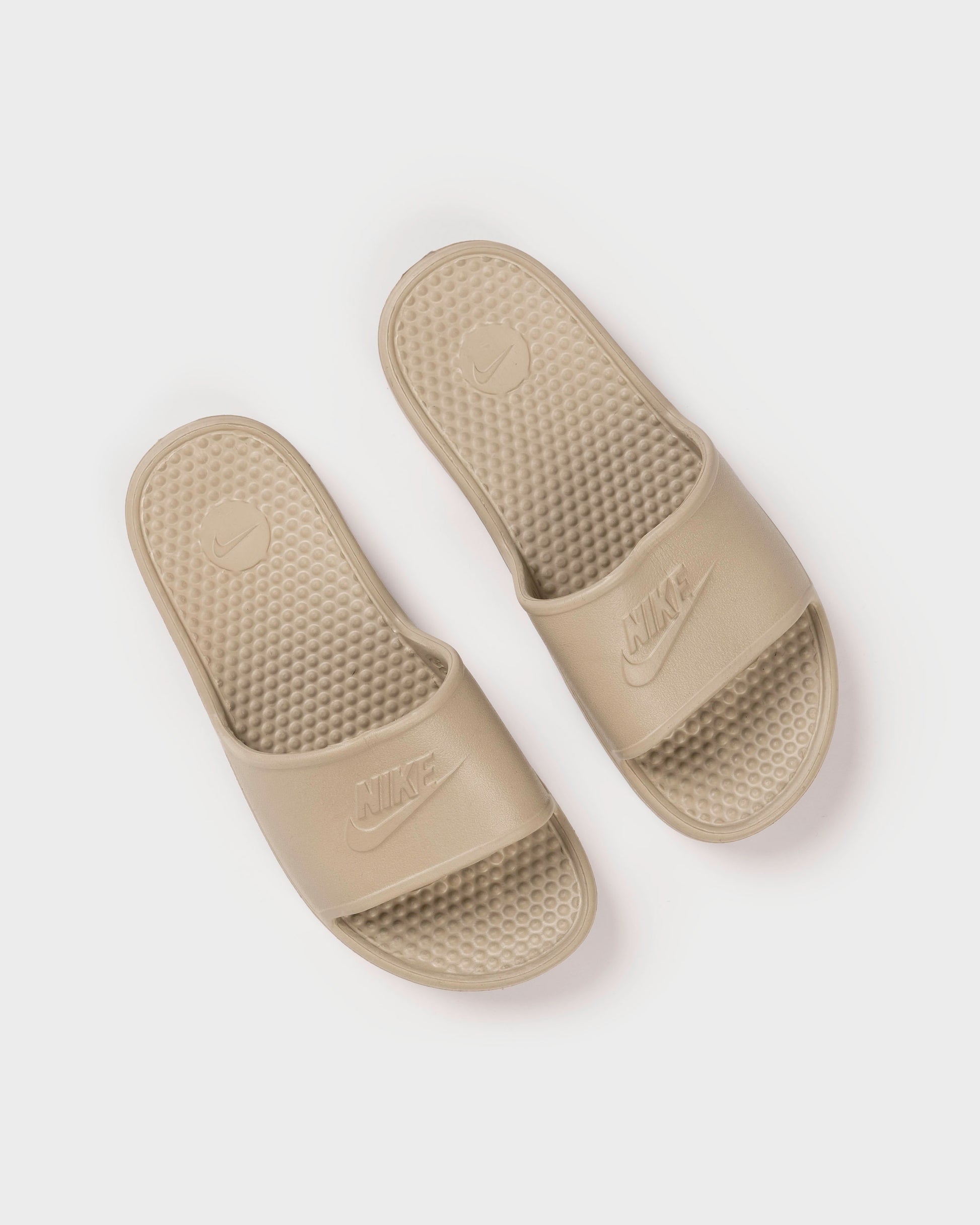 NIKE OFFCOURT SLIPPERS (8362877452569)