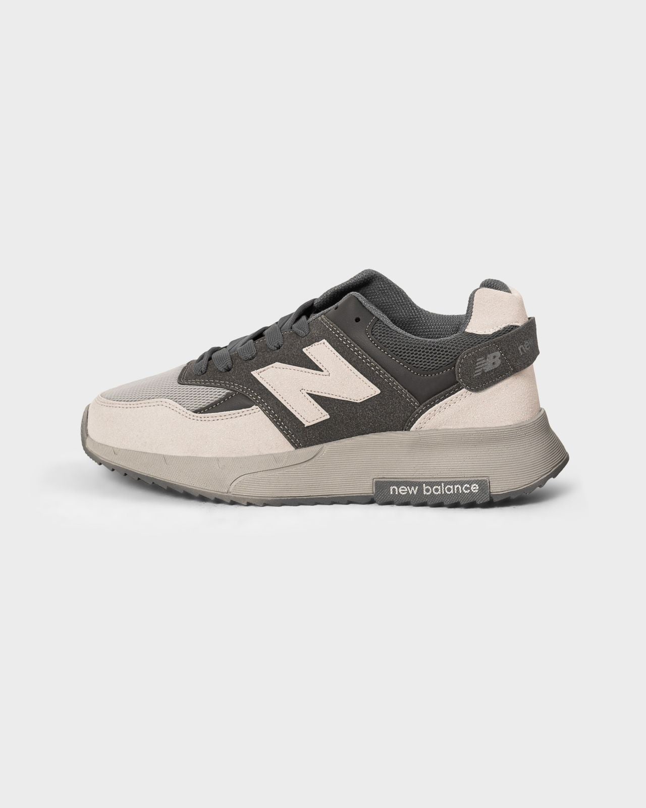 NEW BALANCE FOAM V2 SHOES