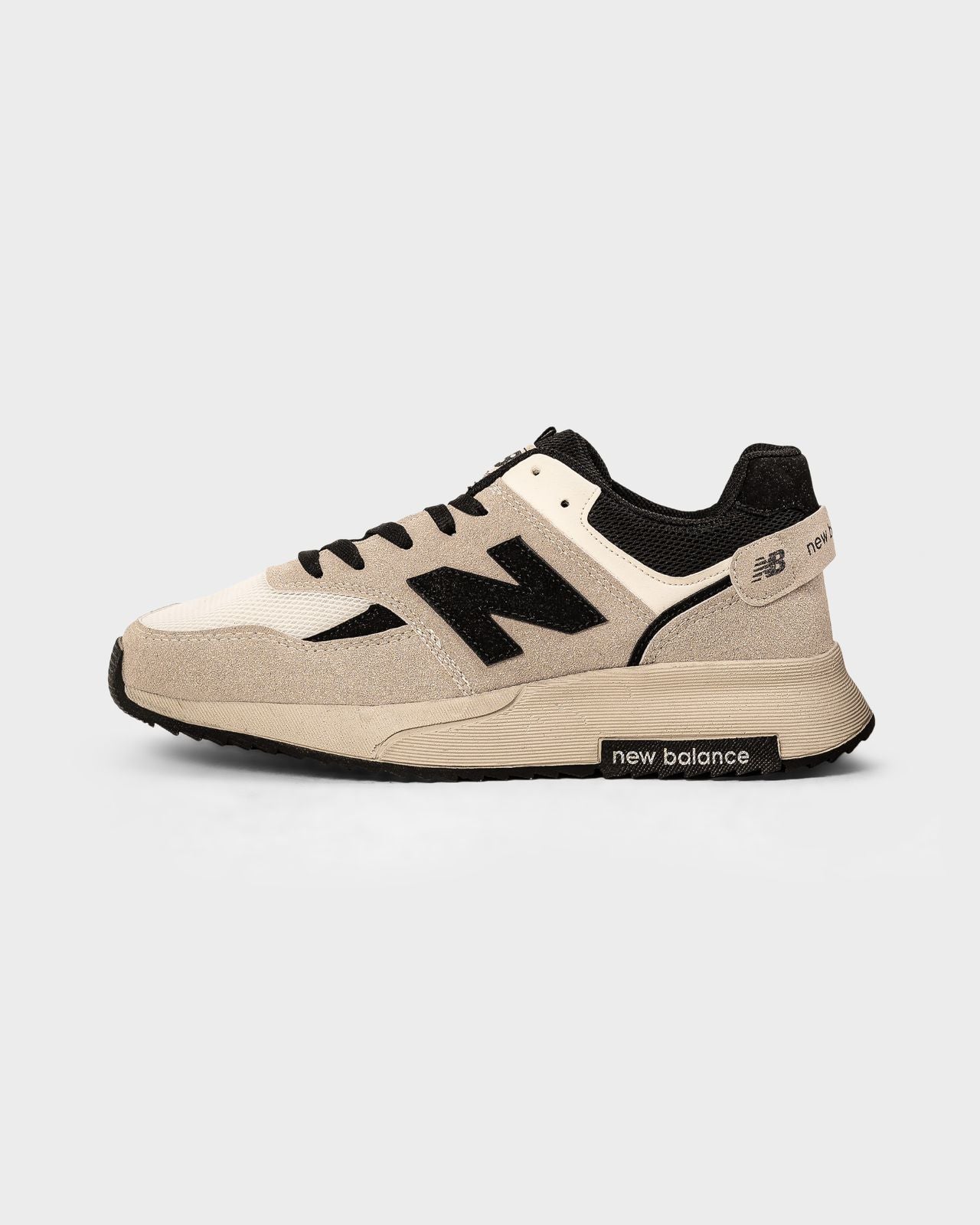 NEW BALANCE FOAM V2 SHOES