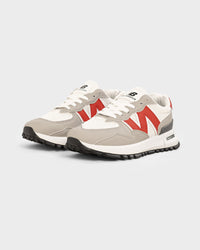 NEW BALANCE 520 SNEAKERS