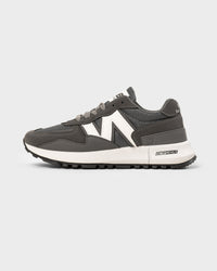 NEW BALANCE 520 SNEAKERS