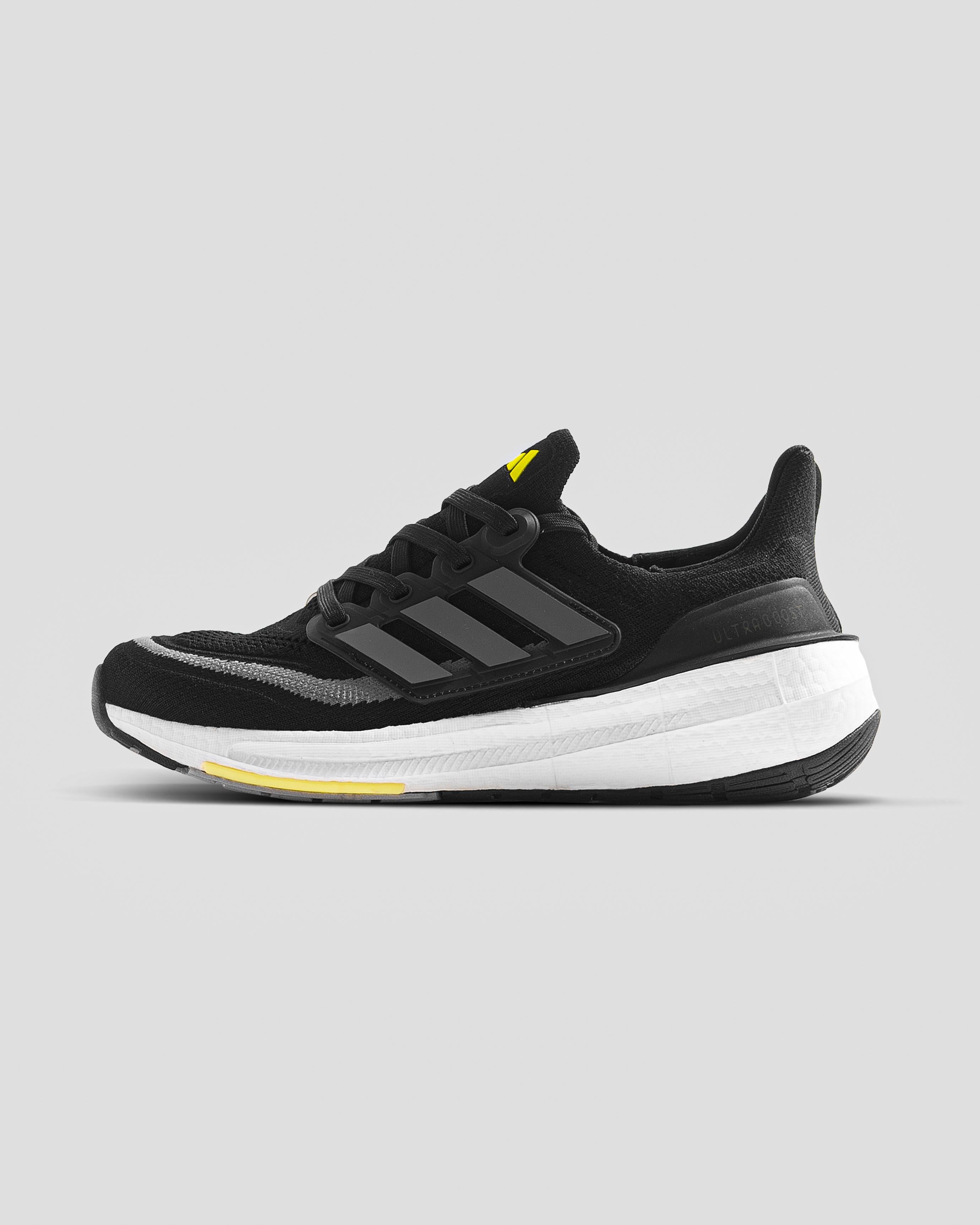 ADIDAS ULTRABOOST SHOES