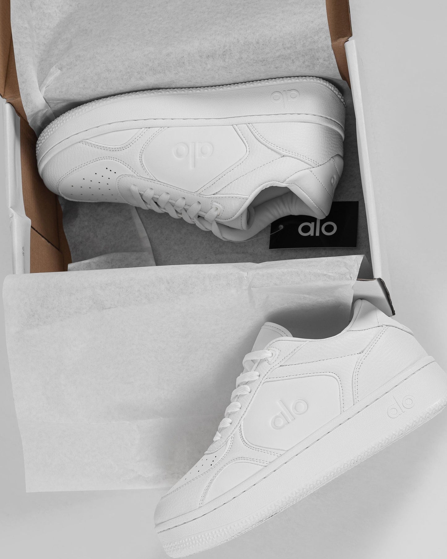 ALO RECOVERY MODE SNEAKER