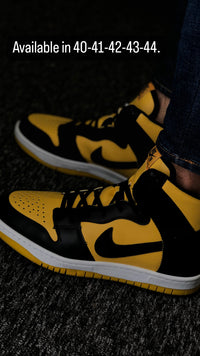 NIKE DUNK HIGH SHOES